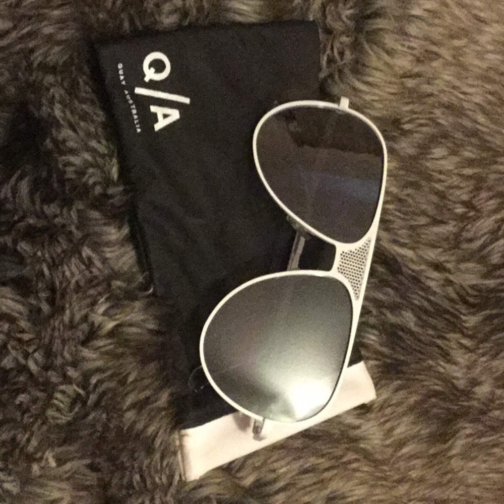 Quay Australia aviators, Kylie Jenner edition